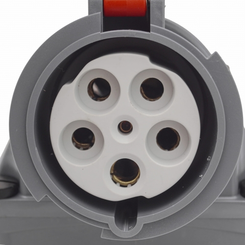 gniazdo 400v